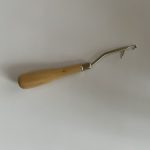 latch hook tool